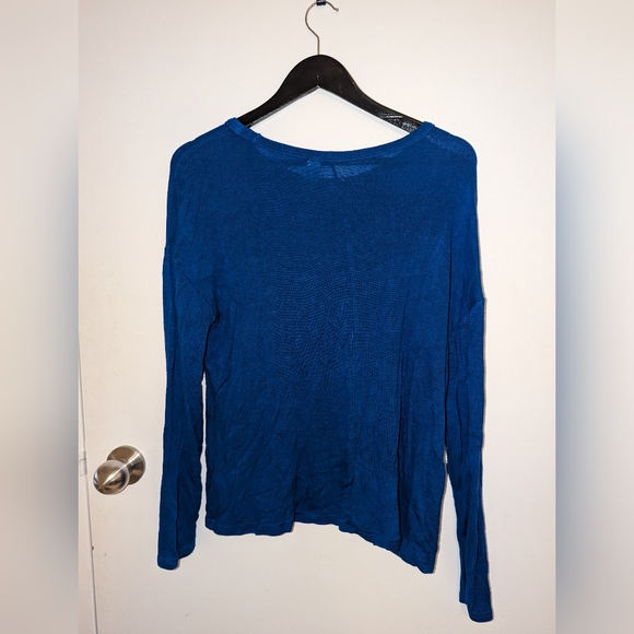 Old Navy Blue Long Sleeve Top - Picture 2 of 2